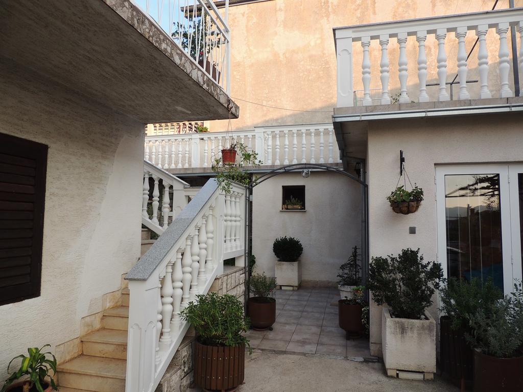 Apartment In Novi Vinodolski 15274 Povile Εξωτερικό φωτογραφία