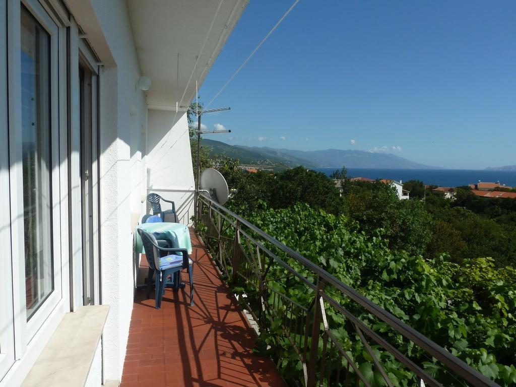 Apartment In Novi Vinodolski 15274 Povile Εξωτερικό φωτογραφία