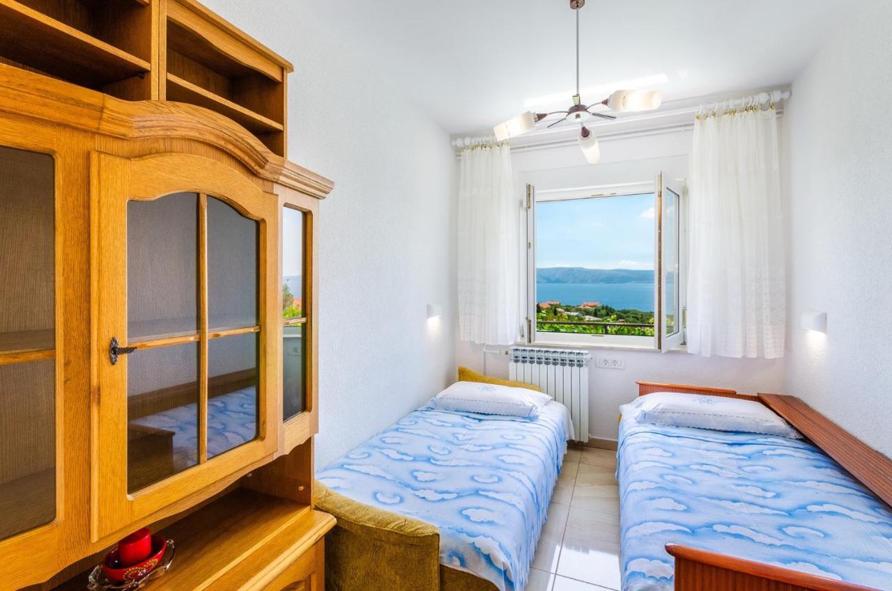 Apartment In Novi Vinodolski 15274 Povile Εξωτερικό φωτογραφία